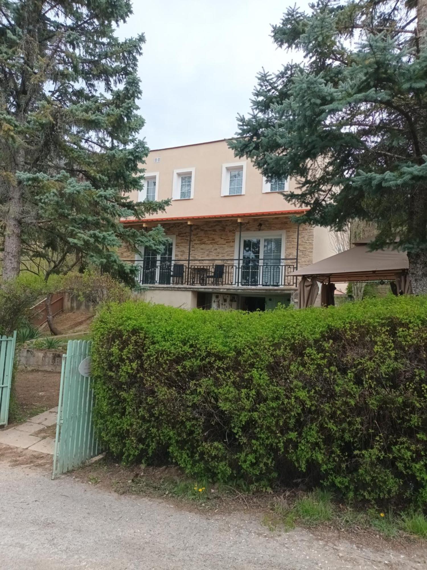 Villa Evetes Jablonov nad Turnou Exteriör bild